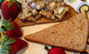 clean eating chicken salad sandwich